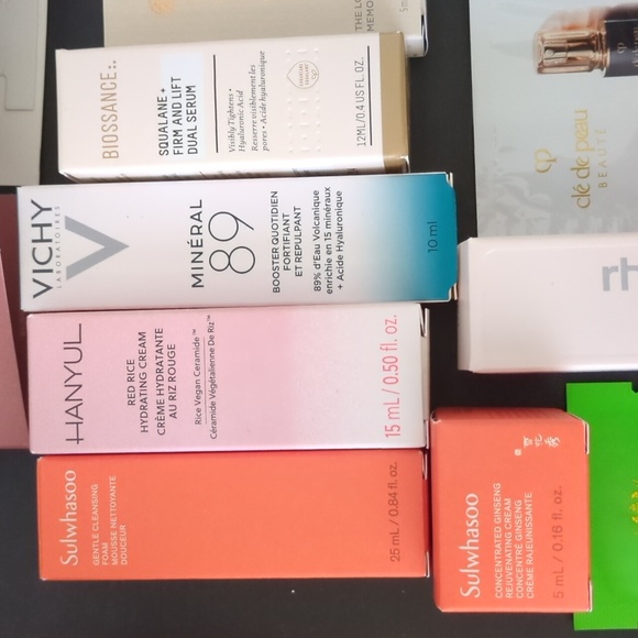 Skincare sample bundle (25 pcs) - Picture 3 of 9